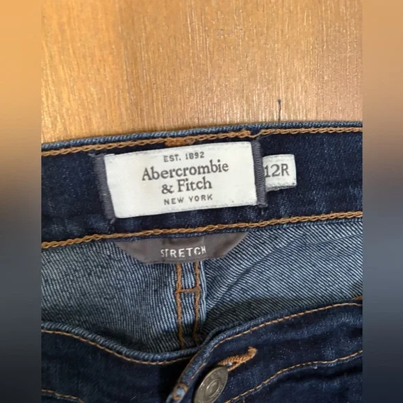 Abercrombie & Fitch Dark Stretch Blue Jeans - Picture 2 of 11